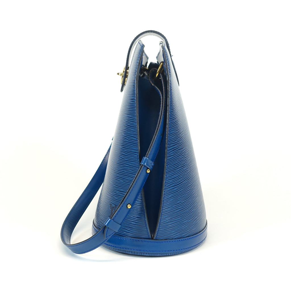 Louis Vuitto Cluny Shoulder Bag