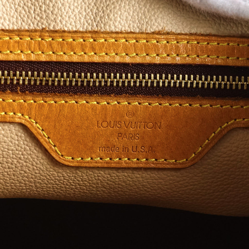 Louis Vuitto Monogram Canvas Petit Bucket