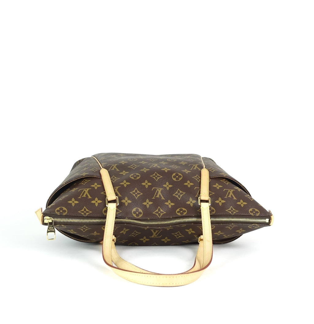Louis Vuitto Totally MM Monogram Canvas Shoulder Bag