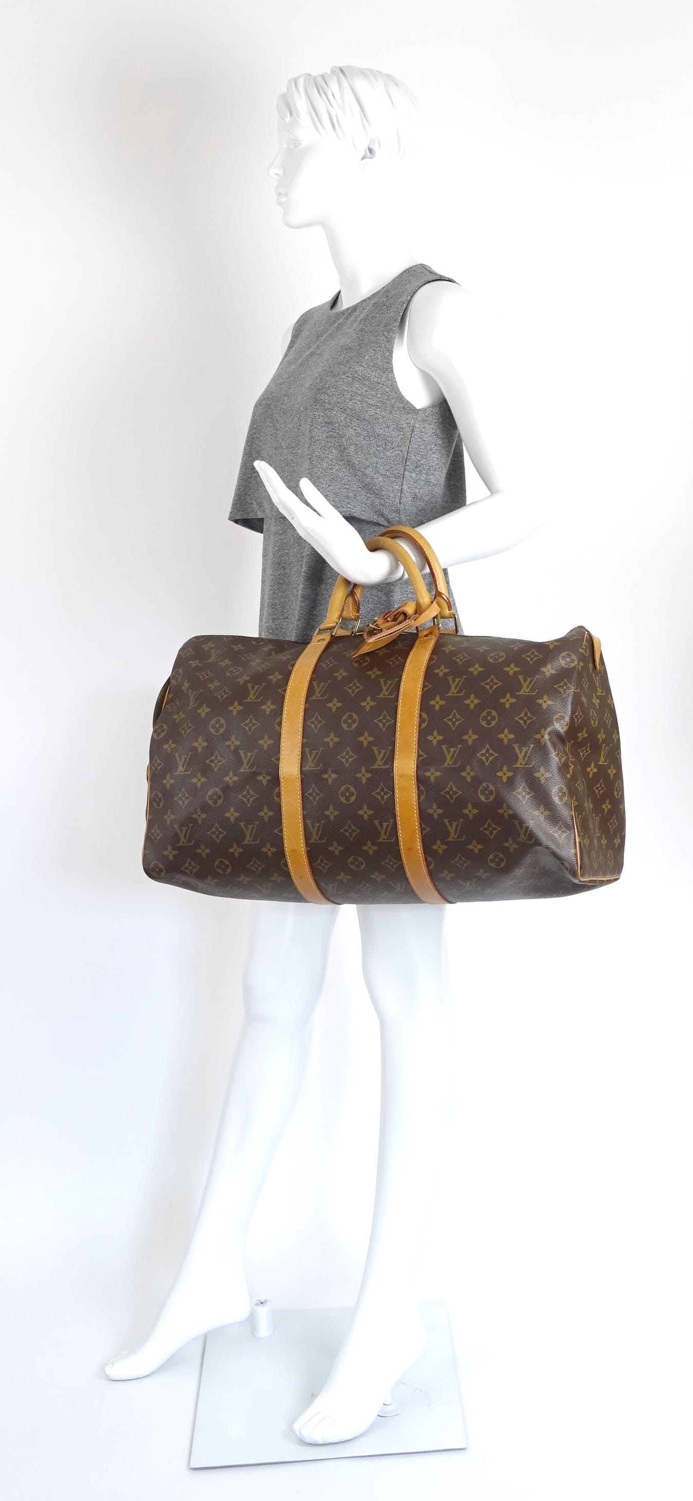 Louis Vuitto Keepall 50 Monogram Canvas Travel Bag