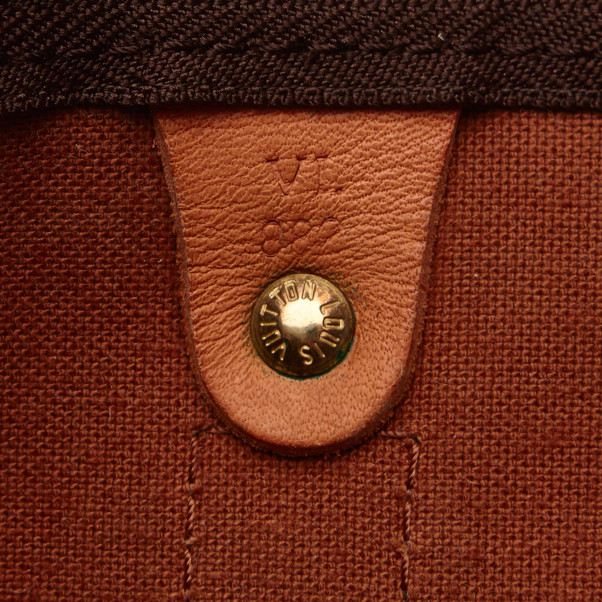 Louis Vuitto Keepall 50 Monogram Canvas Travel Bag