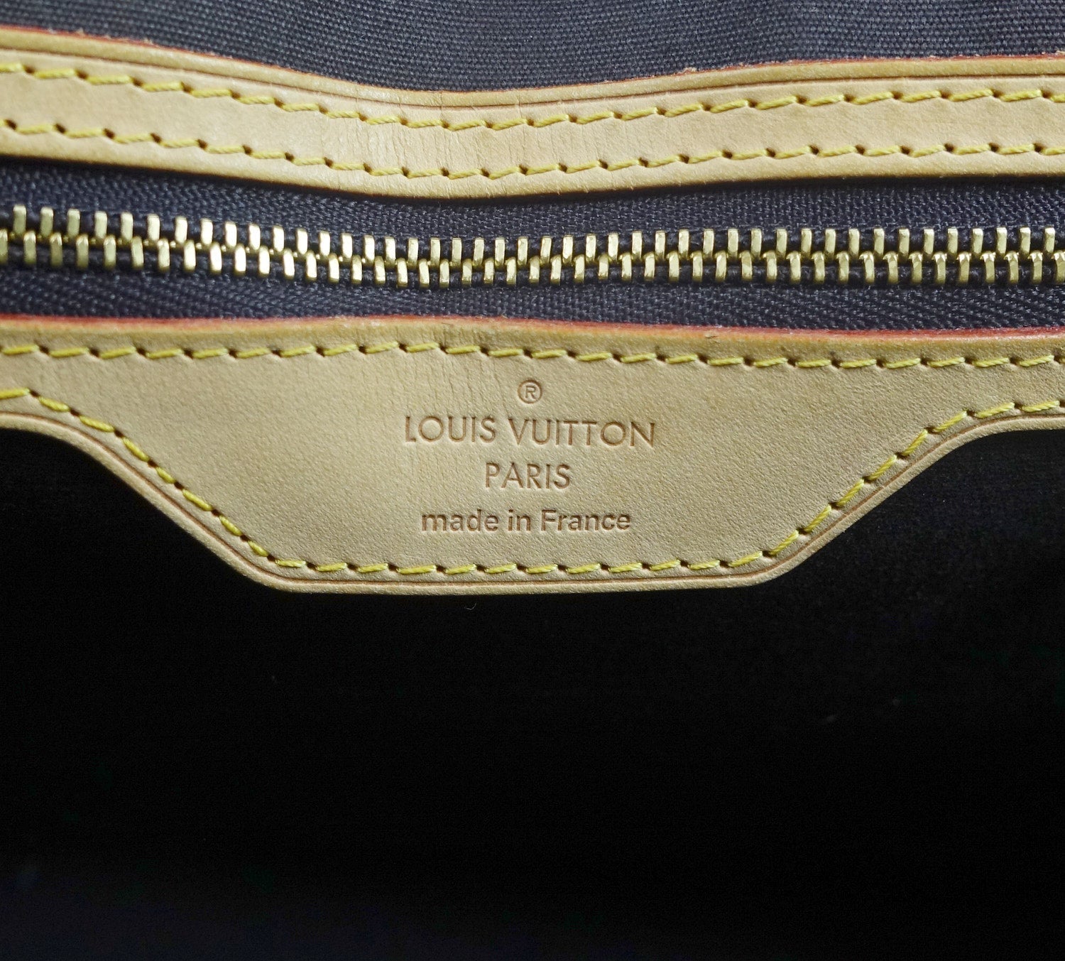 Louis Vuitto Brea MM Monogram Patent Leather Handbag