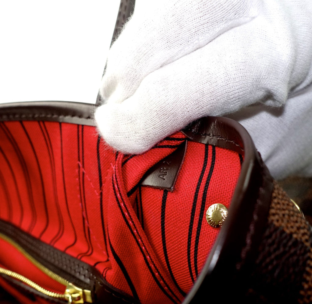 Louis Vuitto Neverfull PM Damier EbÃ¨ne Canvas Shoulder Bag