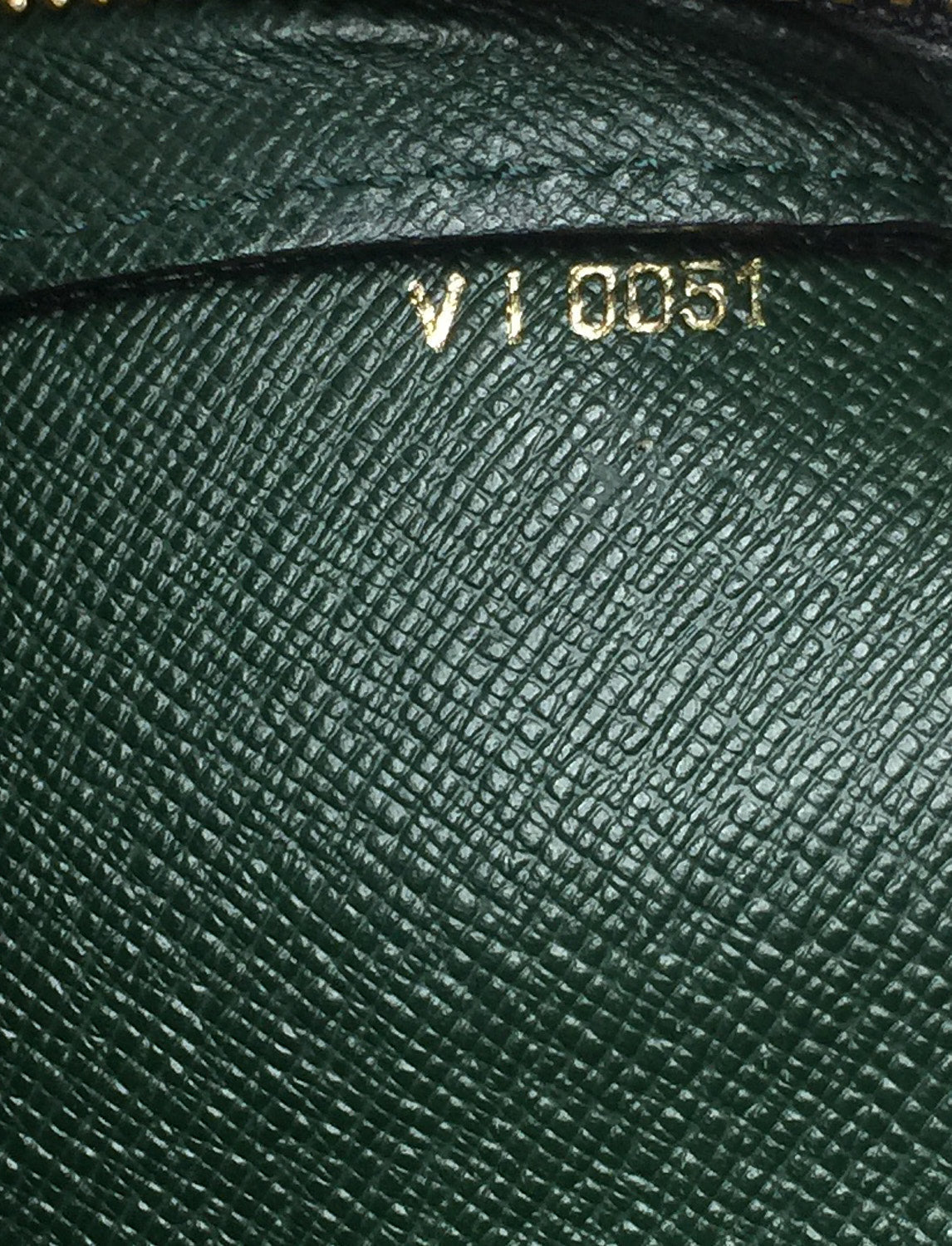 Louis Vuitto Baikal Taiga Leather Pochette Bag