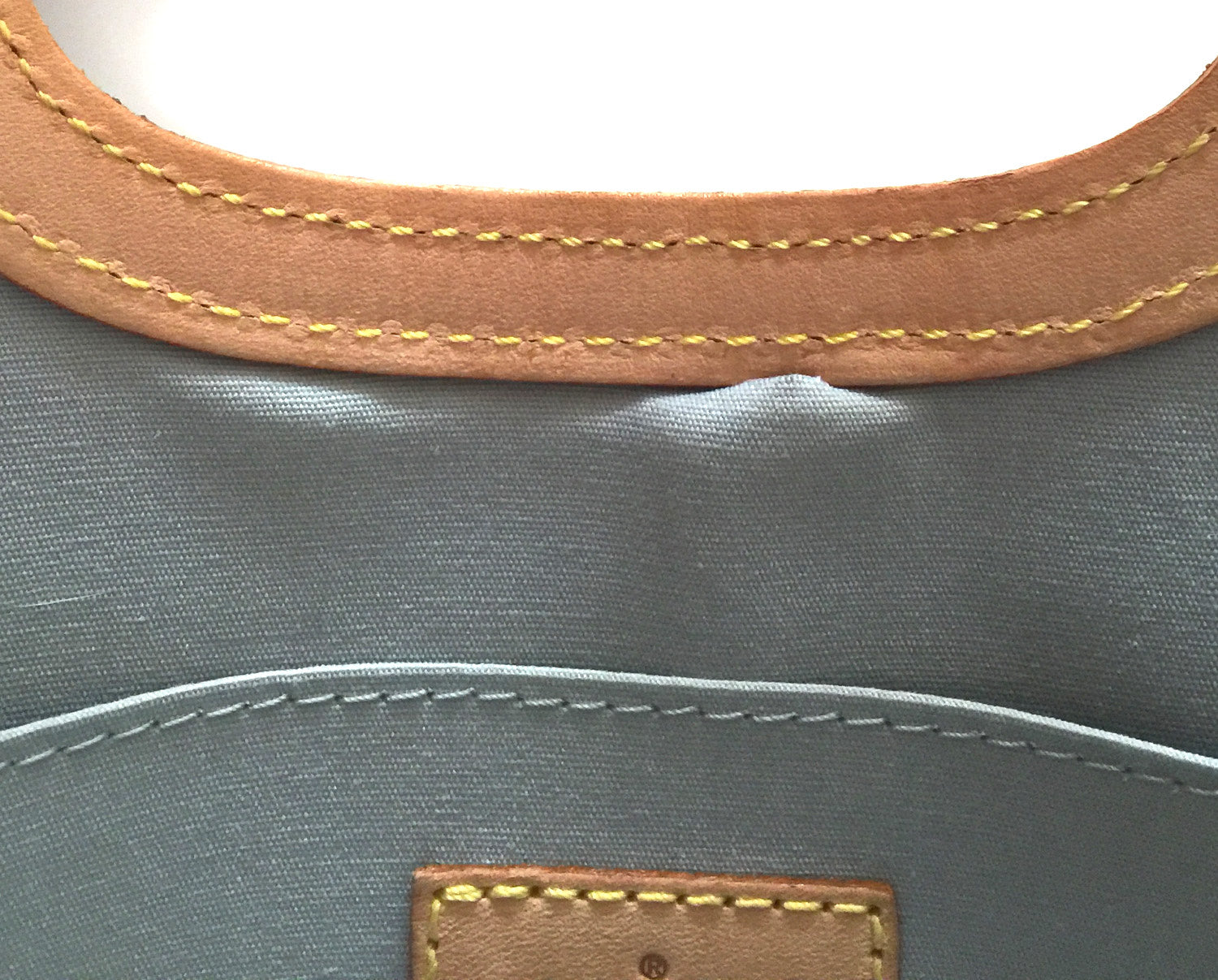 Louis Vuitto Roxbury Drive Monogram Vernis Leather Handbag
