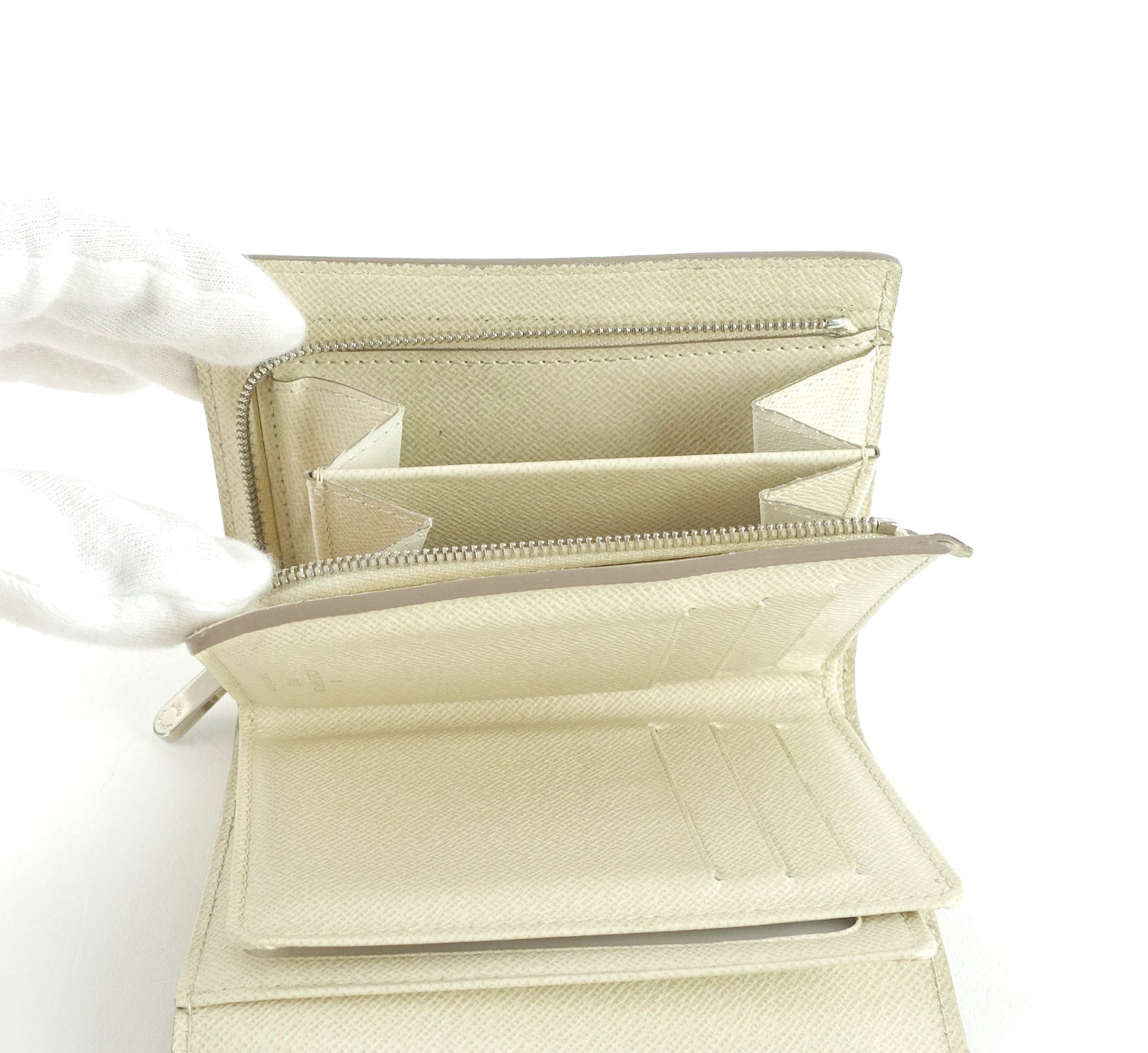 Louis Vuitto Joey Trifold Epi Leather Wallet