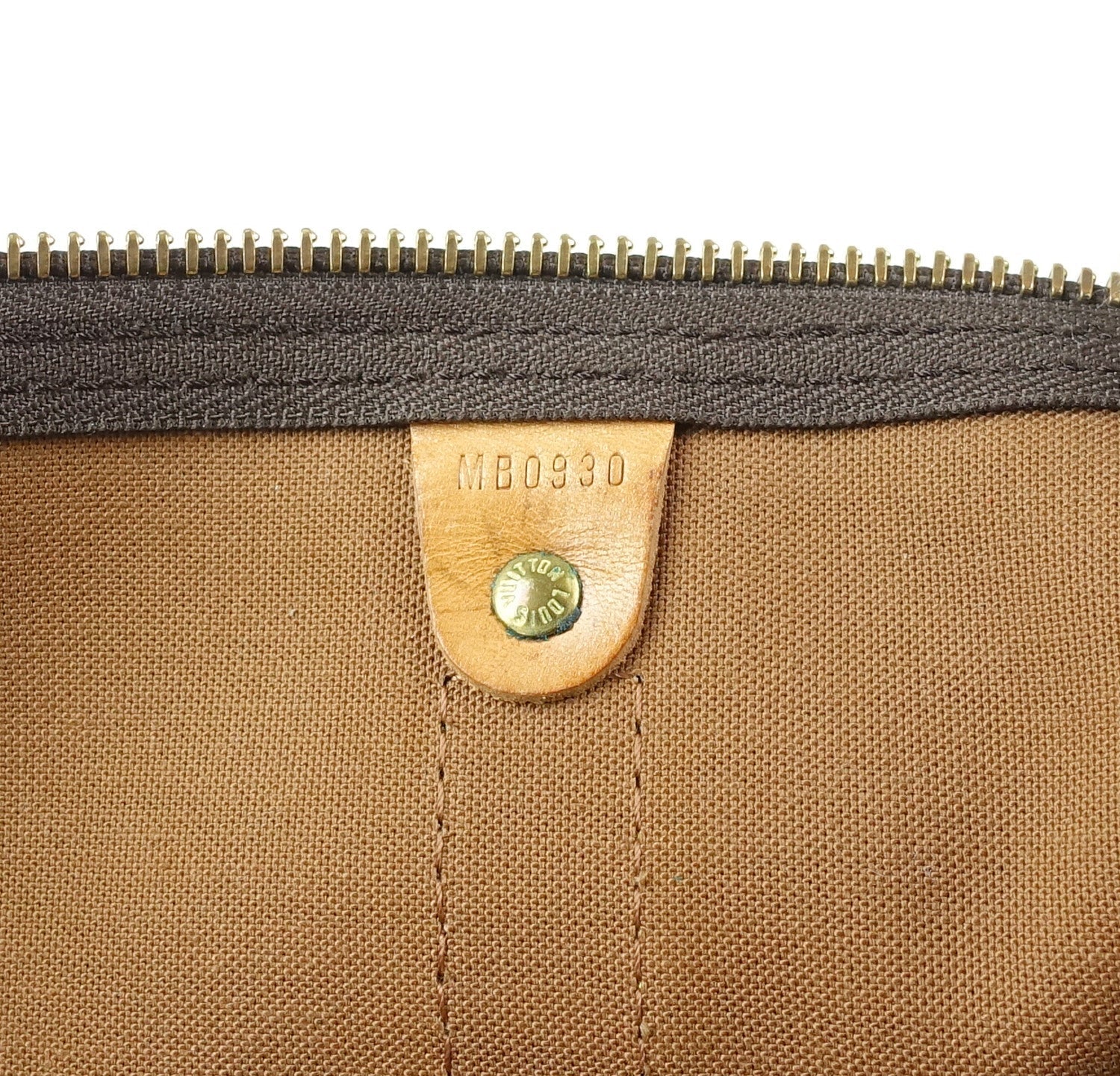 Louis Vuitto Keepall 50 Monogram Canvas Travel Bag