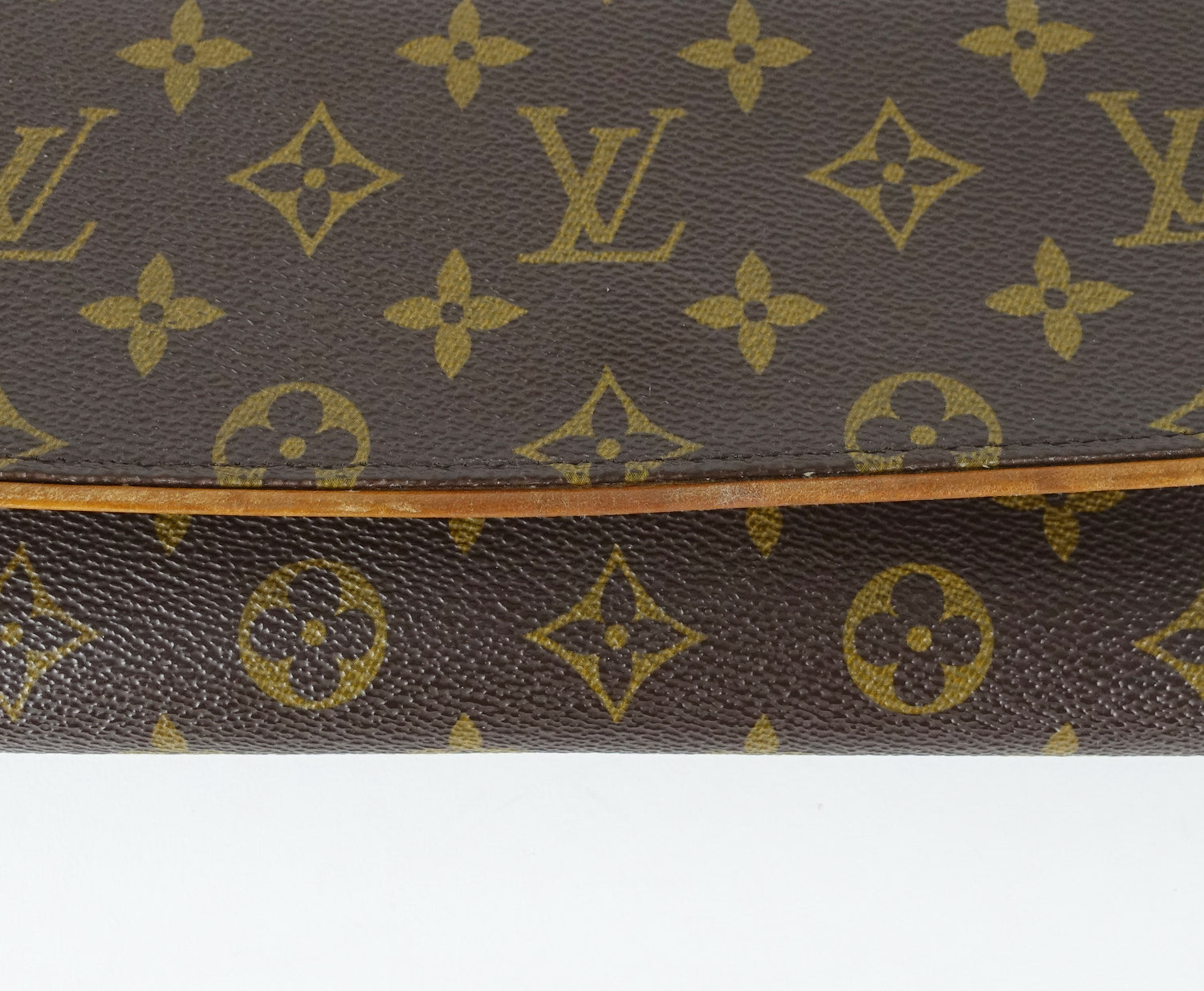 Louis Vuitto Pochette Twin GM Monogram Canvas Shoulder Bag