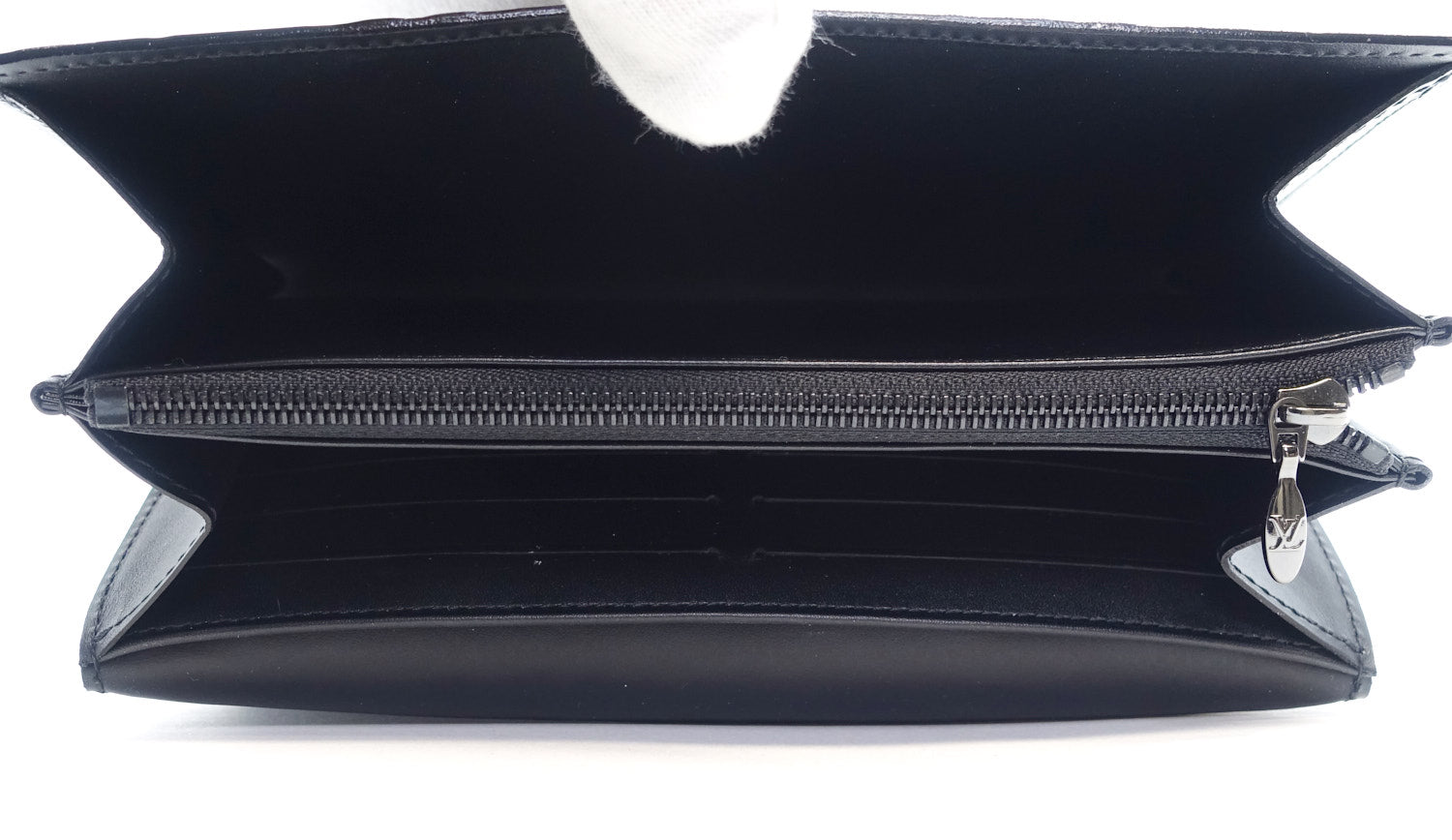 Louis Vuitto Sarah Monogram Vernis Leather Wallet