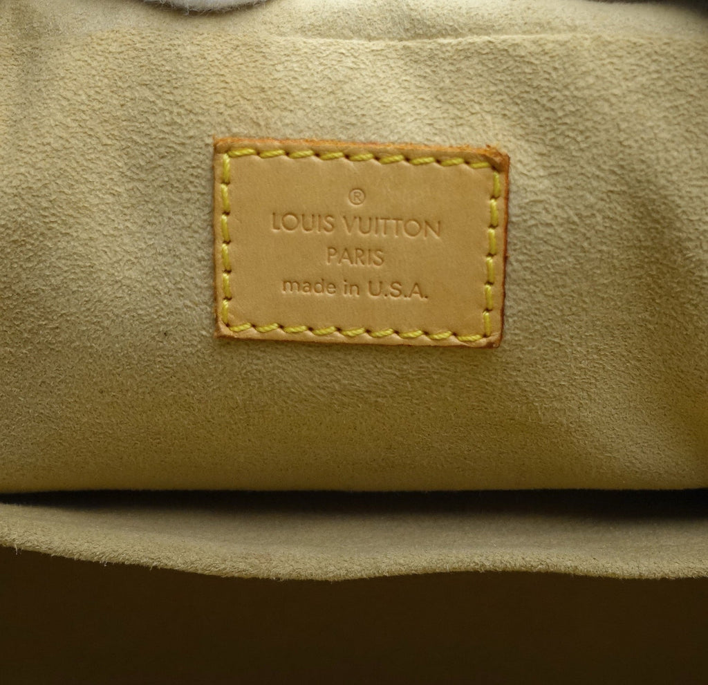 Louis Vuitto Manhattan PM Monogram Canvas Handbag