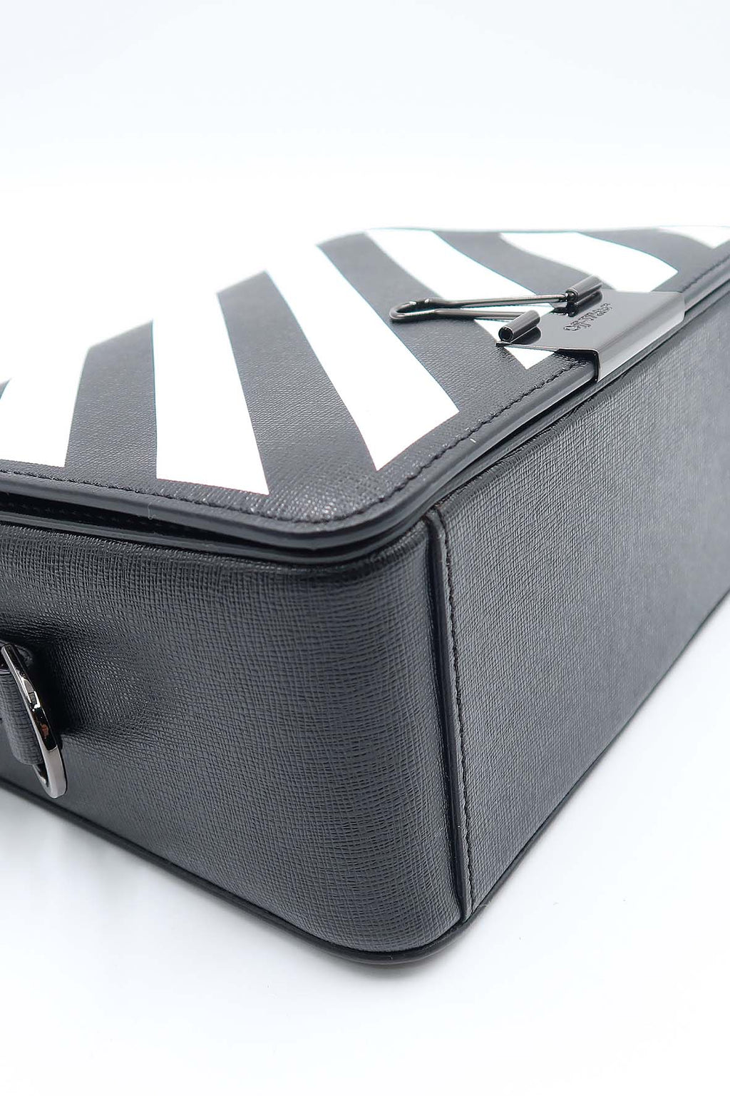 Diagonal Flap Bag Black, White