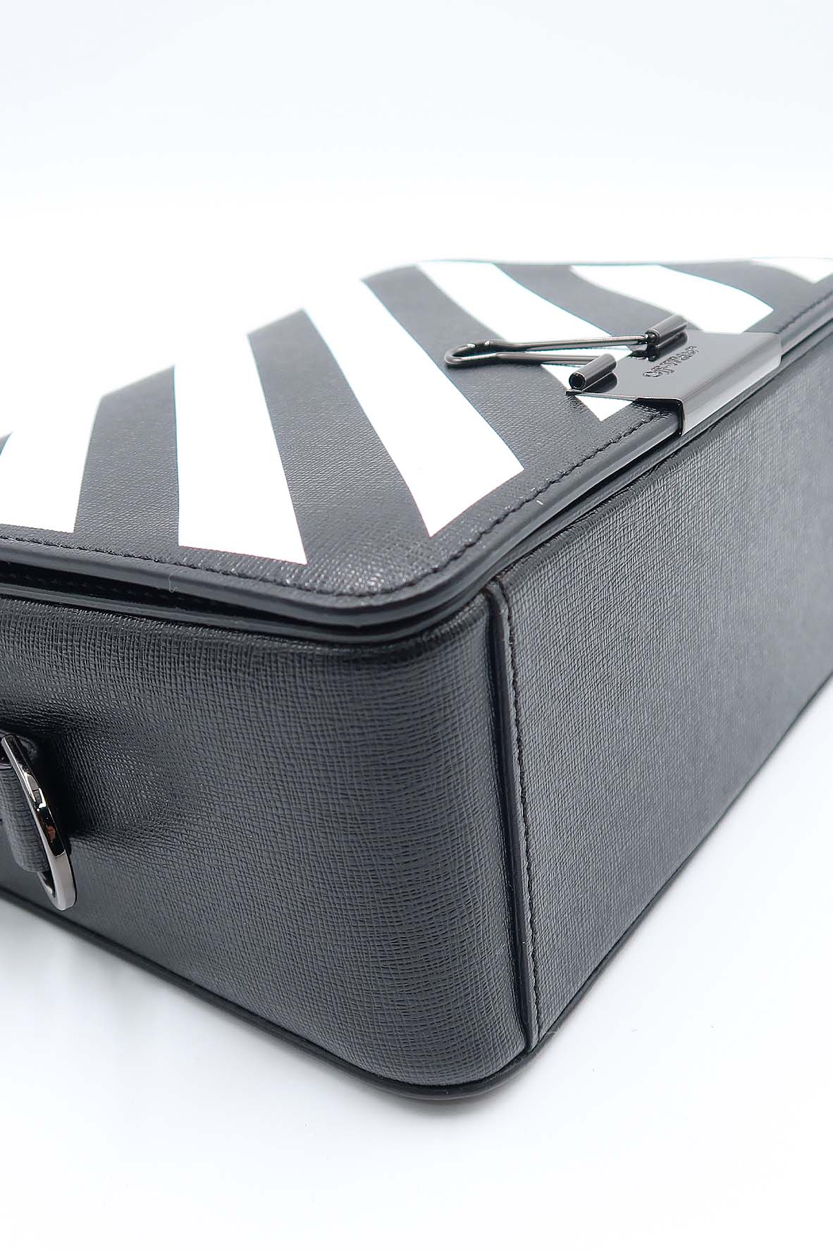 Diagonal Flap Bag Black, White