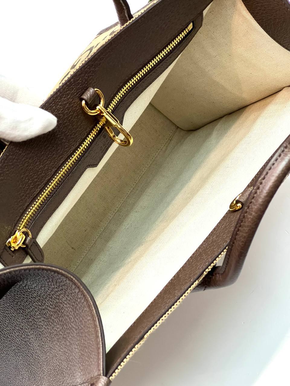 Tote bag with jumbo GG