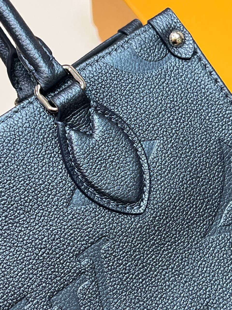 Louis Vuitton ONTHEGO PM blue