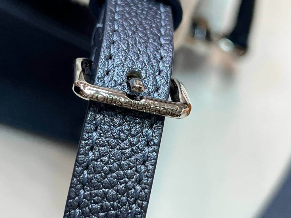 Louis Vuitton ONTHEGO PM blue