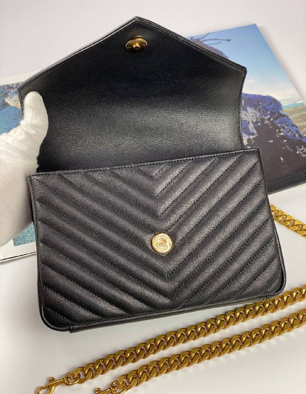 SAINT LAURENT COLLEGE medium Chain bag in Quilted  Leather  black