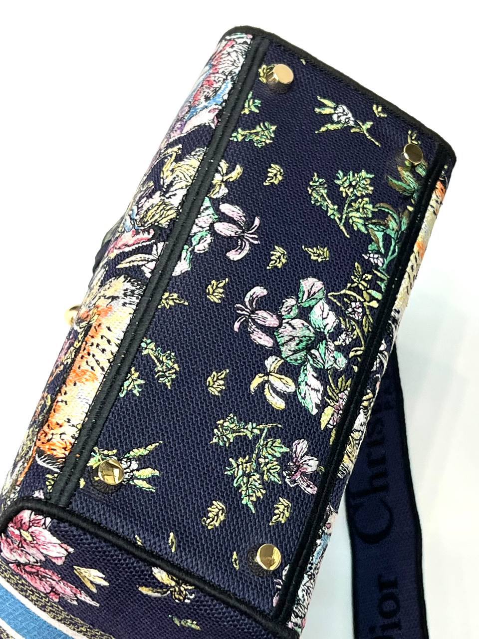 MEDIUM LADY D-LITE BAG