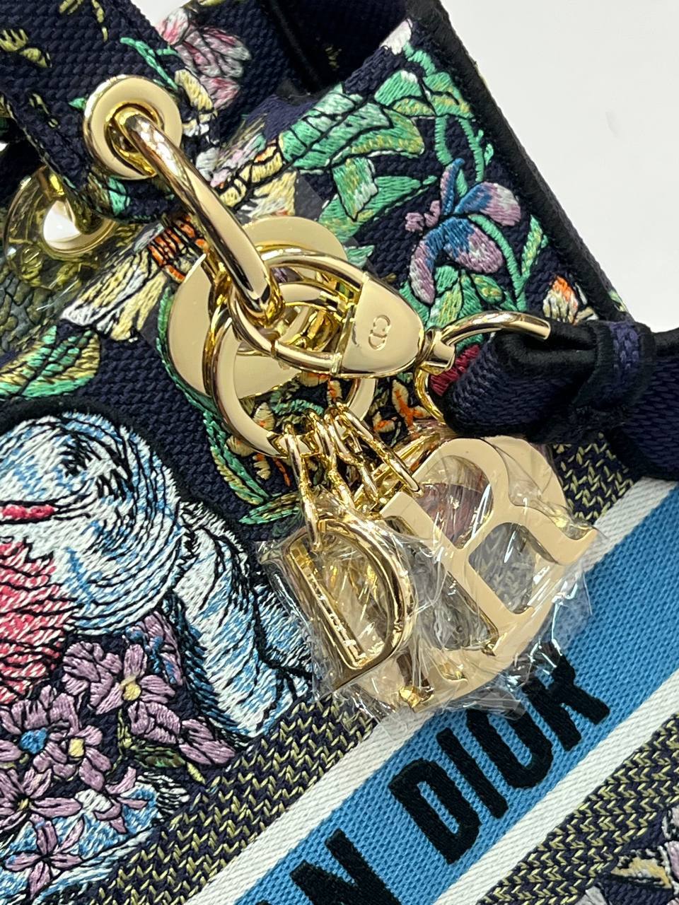 MEDIUM LADY D-LITE BAG