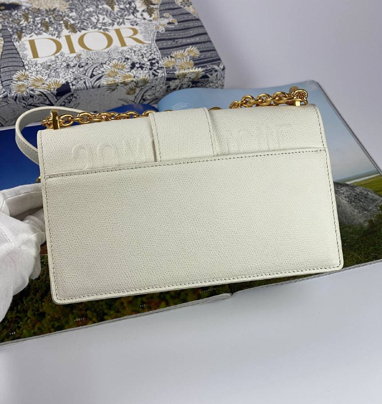 Dior 30 MONTAIGNE BAG white