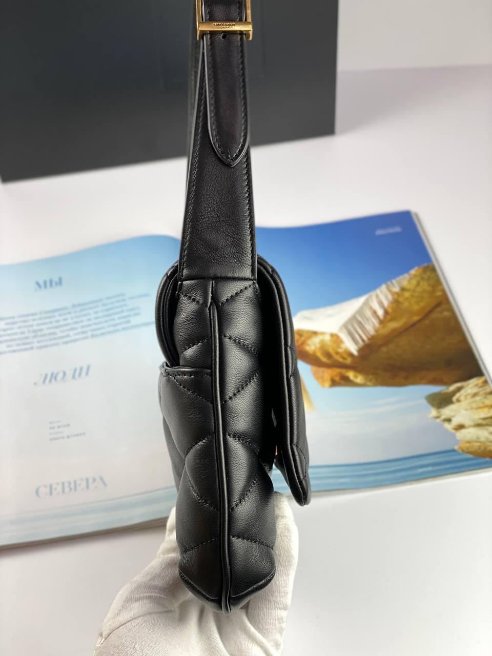 LE 57 Hobo Bag in QUILTED Lambskin black