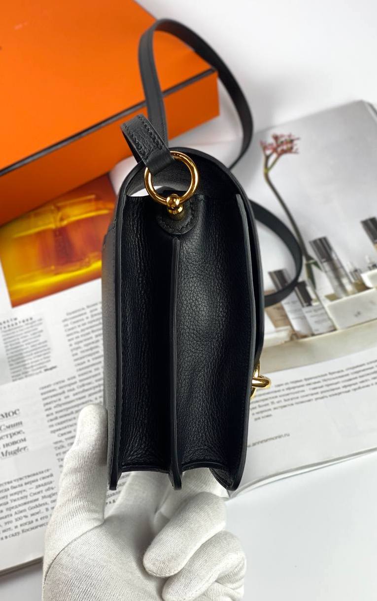 HermÃƒÆ’Ã‚Â¨s ROULIS mini 18 LEATHER HANDBAG black Black Gold Hardware