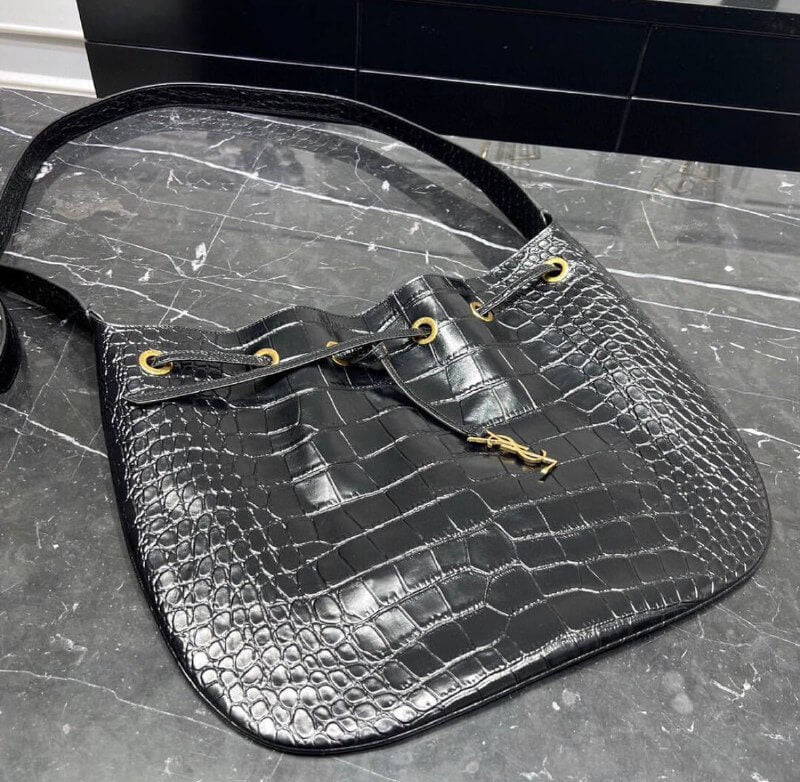 PARIS VII LARGE FLAT HOBO BAG LEATHER