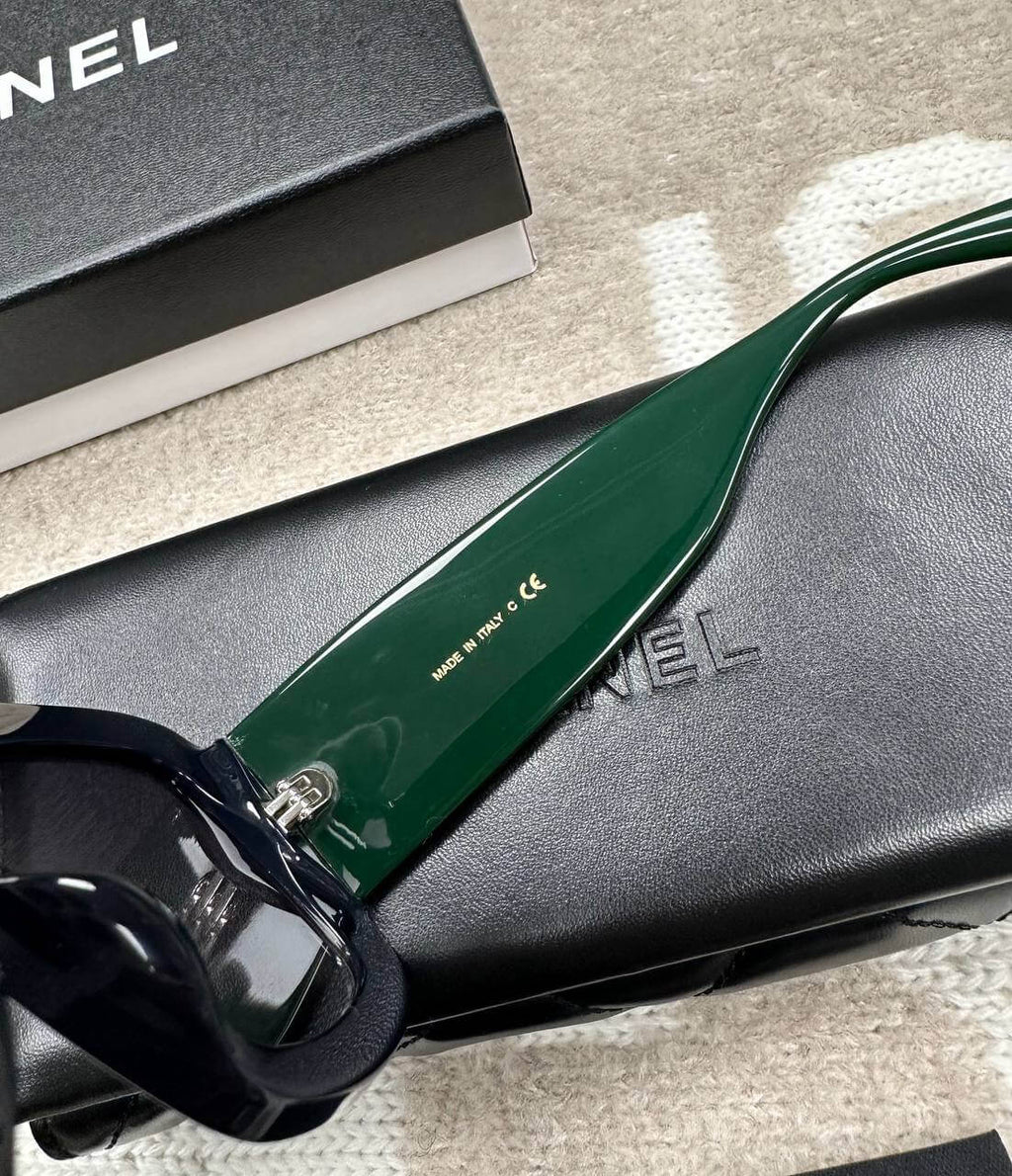 RECTANGLE SUNGLASSES green