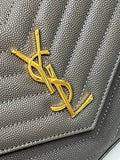 CASSANDRE MATELASSÃƒÆ’Ã¢â‚¬Â° CHAIN WALLET IN GRAIN DE POUDRE EMBOSSED LEATHER gray