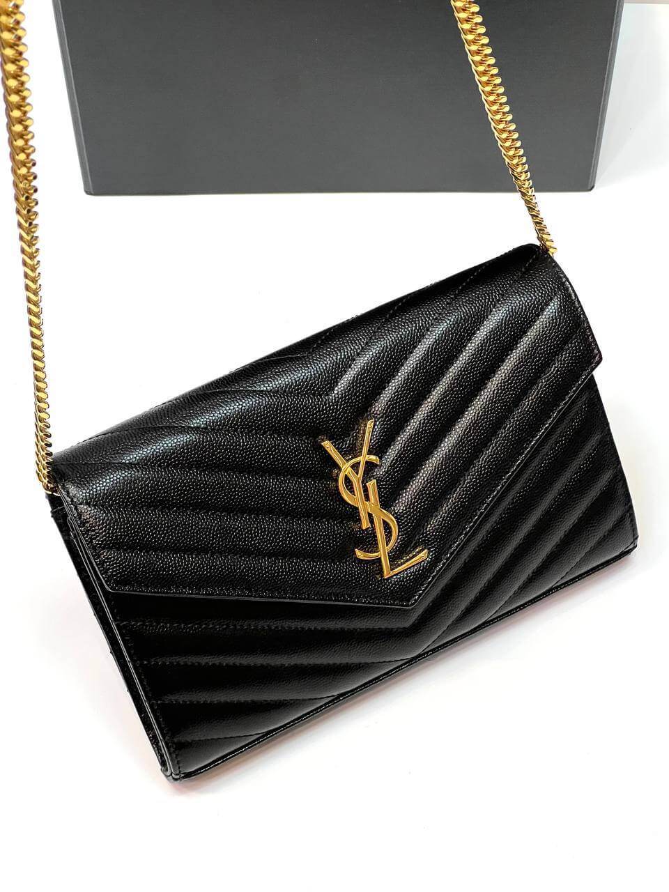 CASSANDRE MATELASSÃƒÆ’Ã¢â‚¬Â° CHAIN WALLET IN GRAIN DE POUDRE EMBOSSED LEATHER