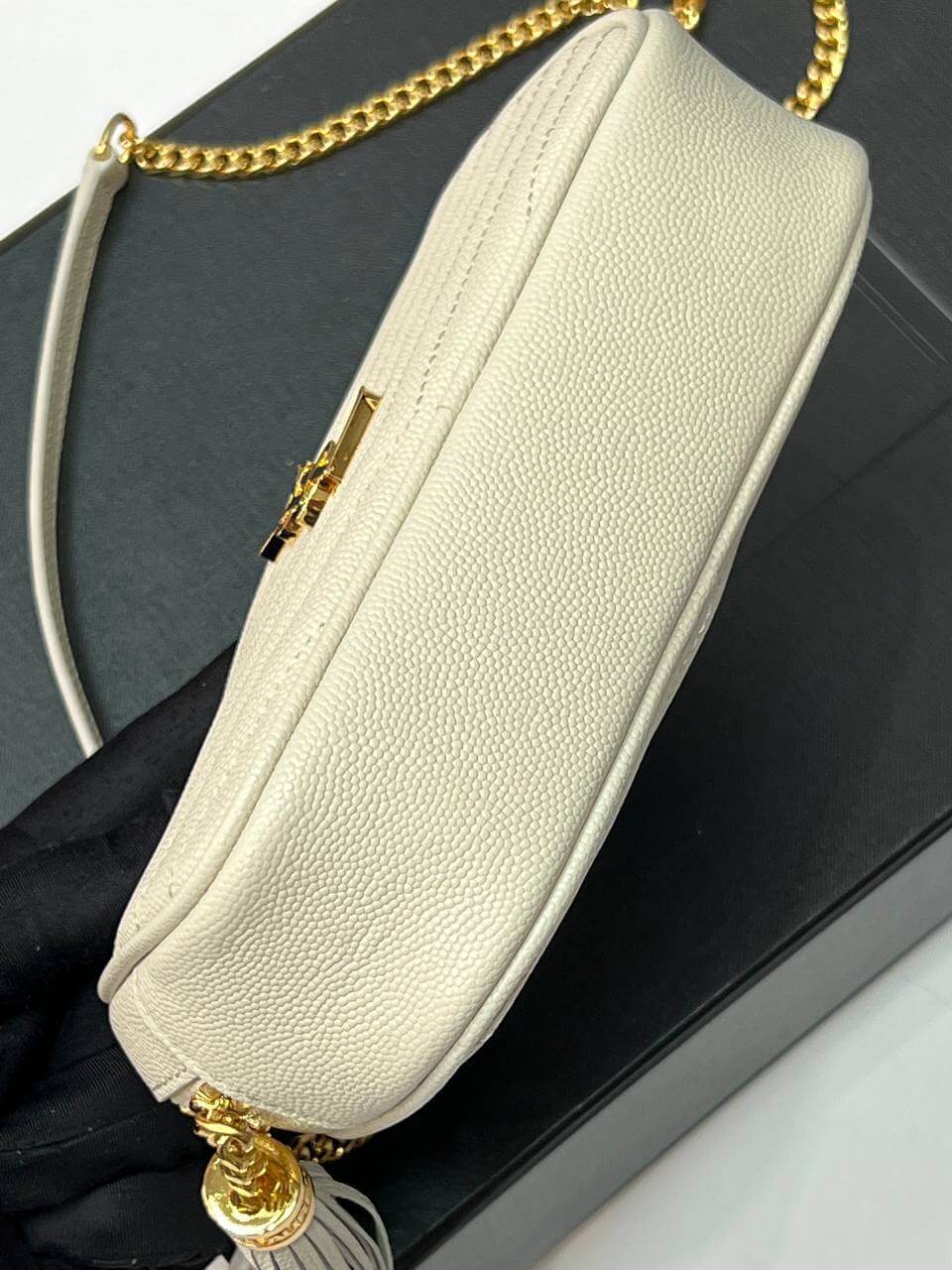LOU MINI BAG IN QUILTED GRAIN DE POUDRE EMBOSSED LEATHER white