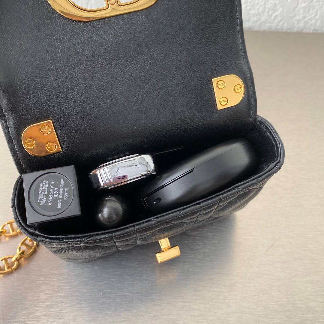 Dior Caro Micro