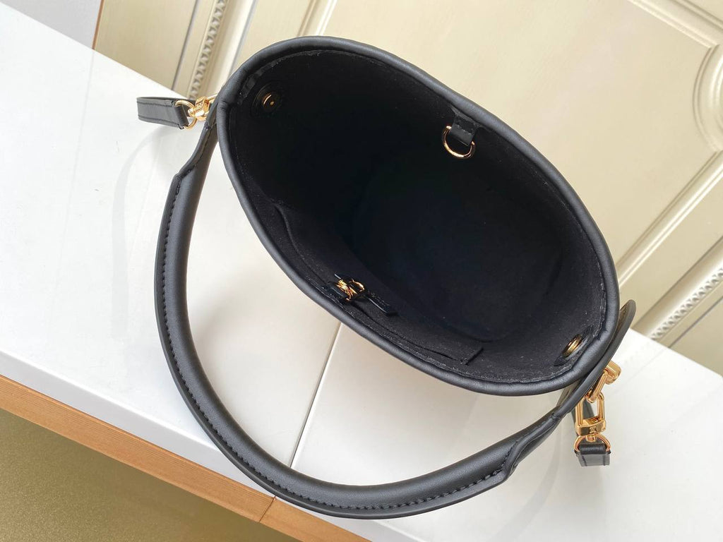 LV Petit Bucket Raffia Black For Women NEW