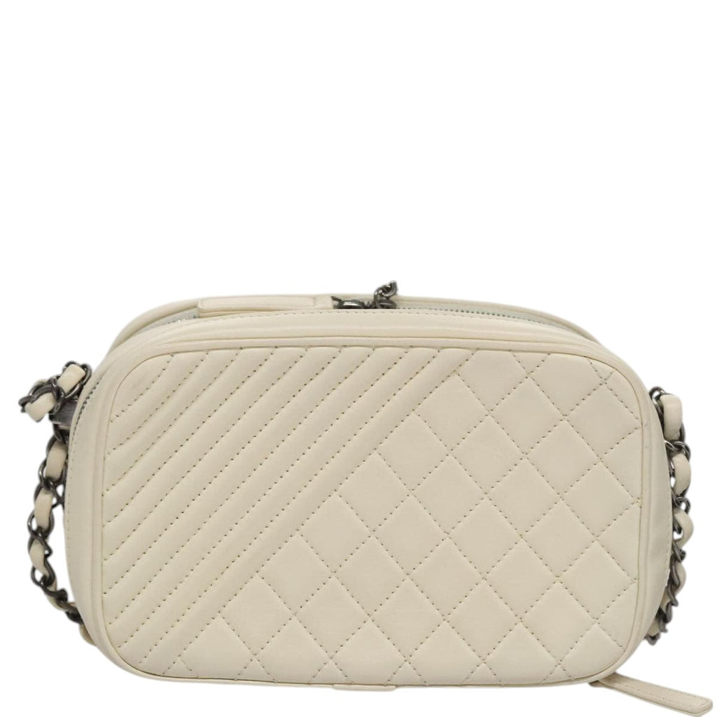 CHANEL Matelasse Chain Shoulder Bag Lamb Skin White CC PP060