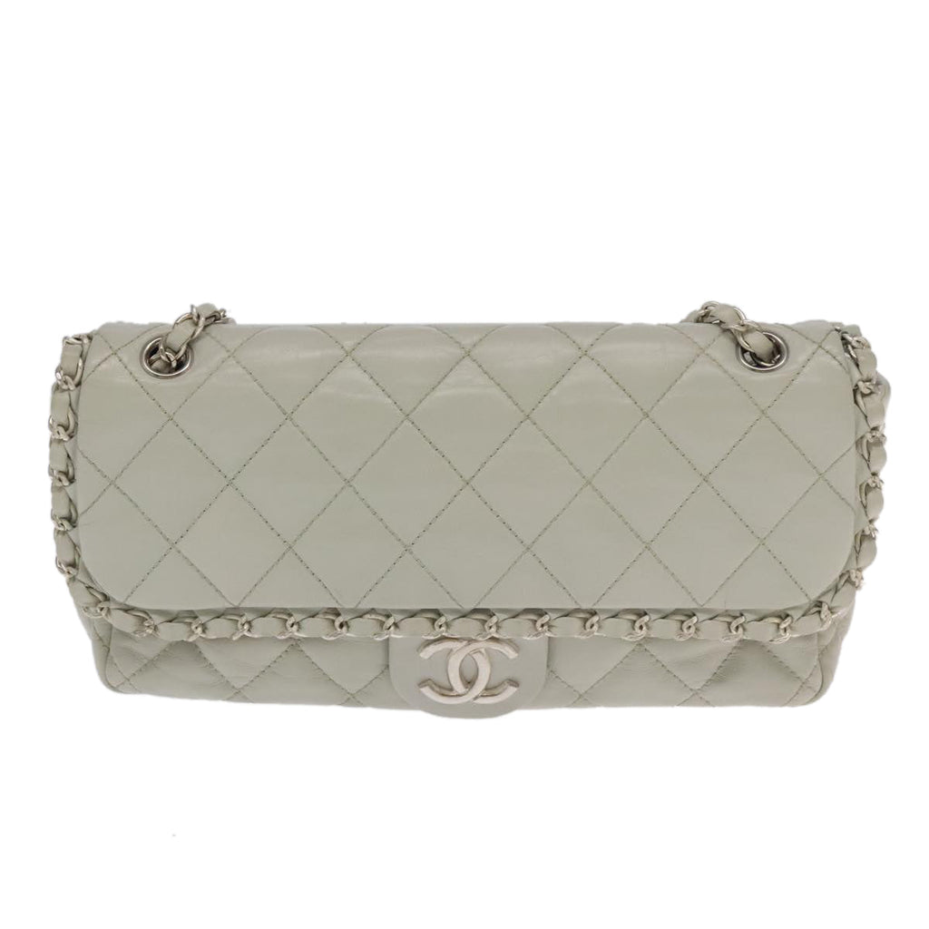CHANEL Matelasse Chain Shoulder Bag Leather White Silver CC PP083