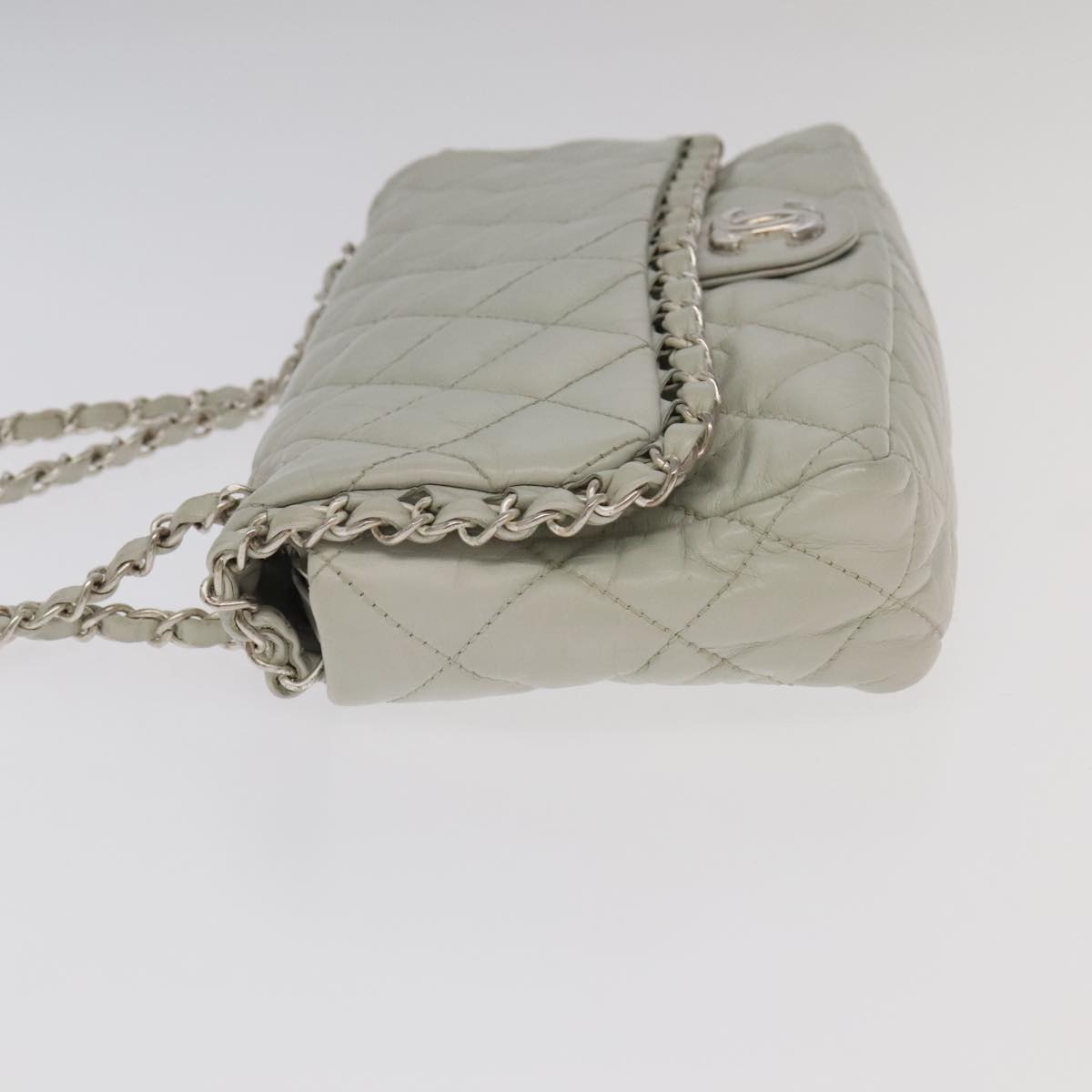 CHANEL Matelasse Chain Shoulder Bag Leather White Silver CC PP083