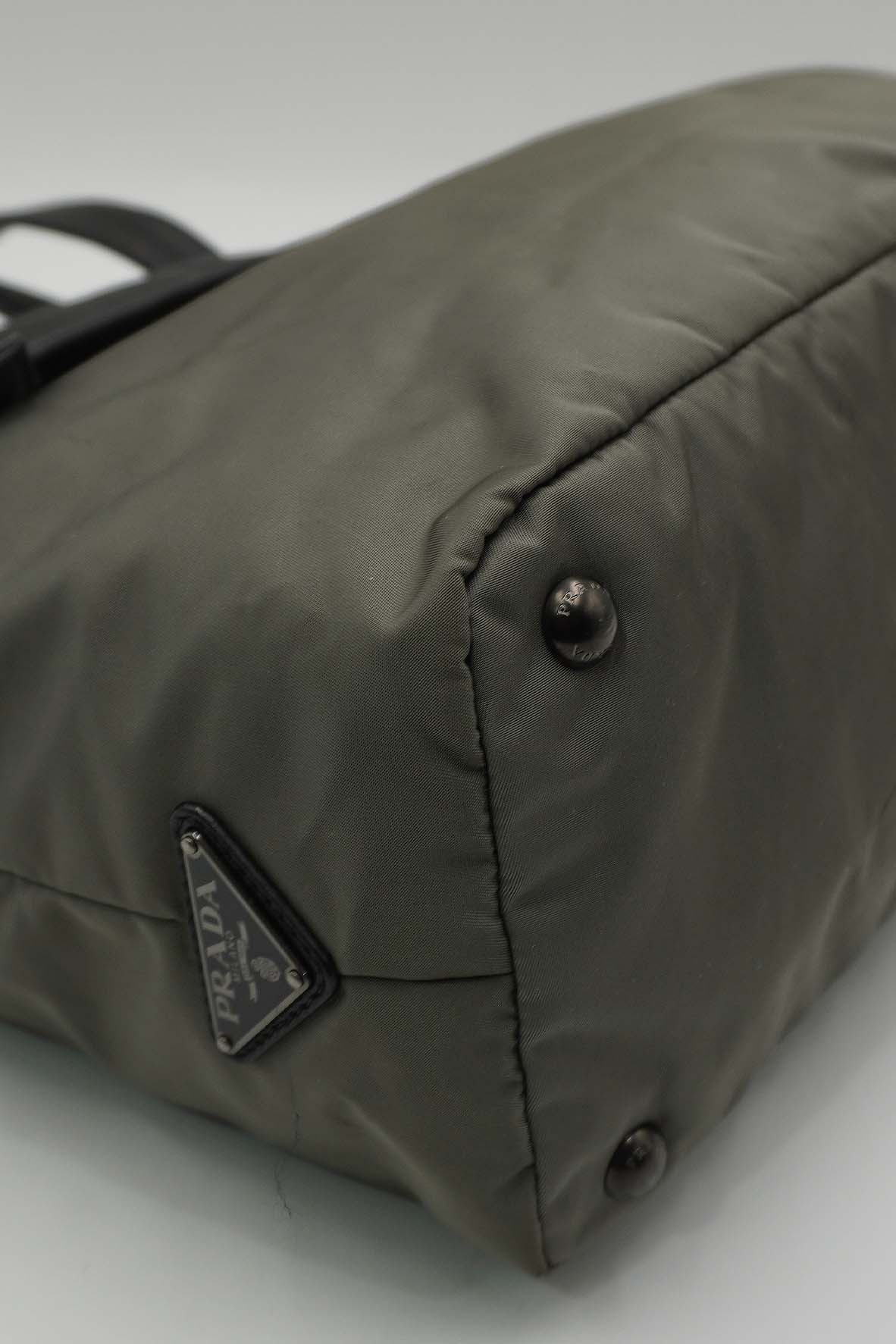 Medium Double Tote Nappa Leather and Tessuto Revirsible Black Grey