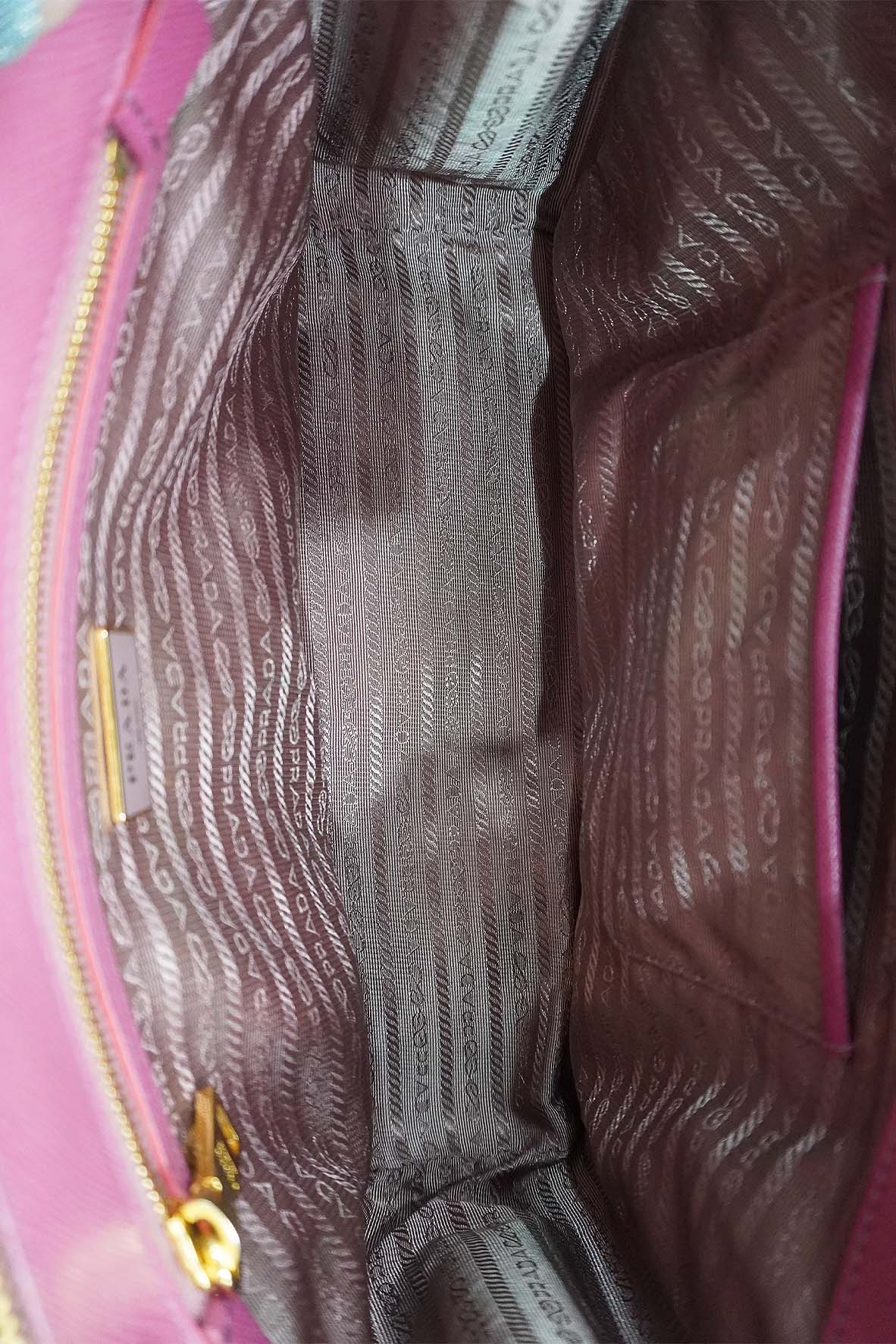 Medium Saffiano Lux Double Zip Tote Pink Red