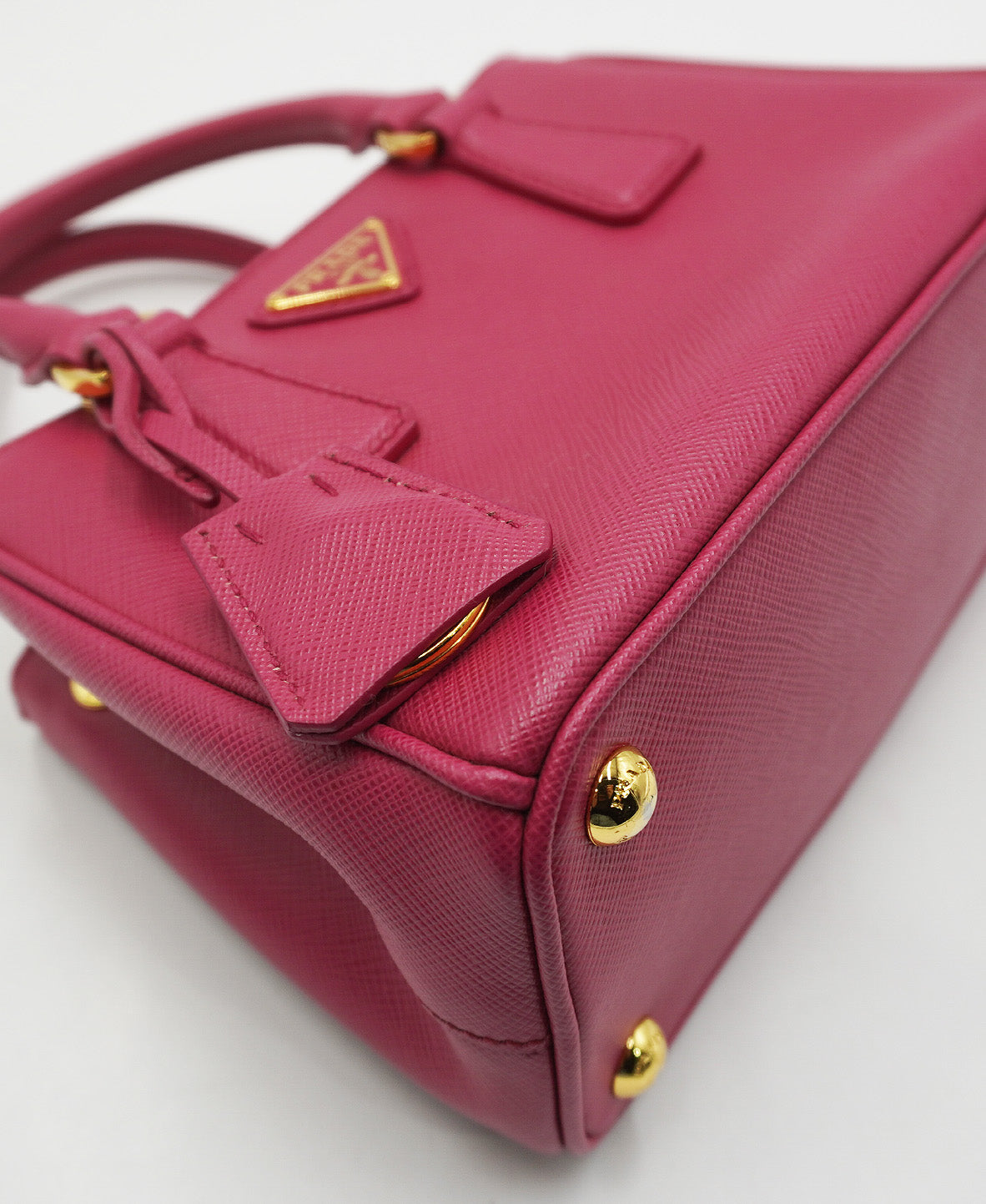 Mini Saffiano Lux Leather Double Zip Pink