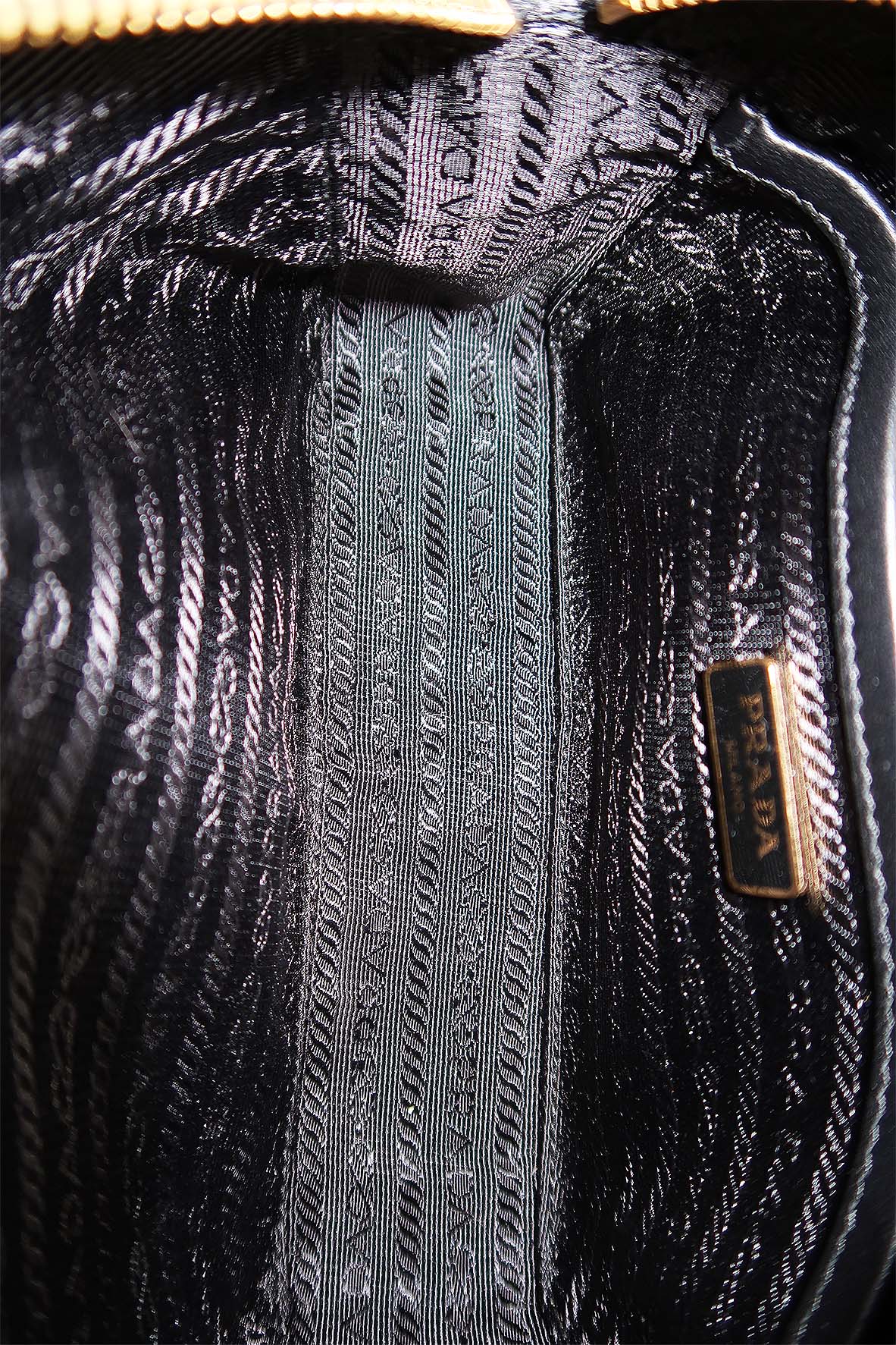 Nappa Gaufre Camera Bag Nero