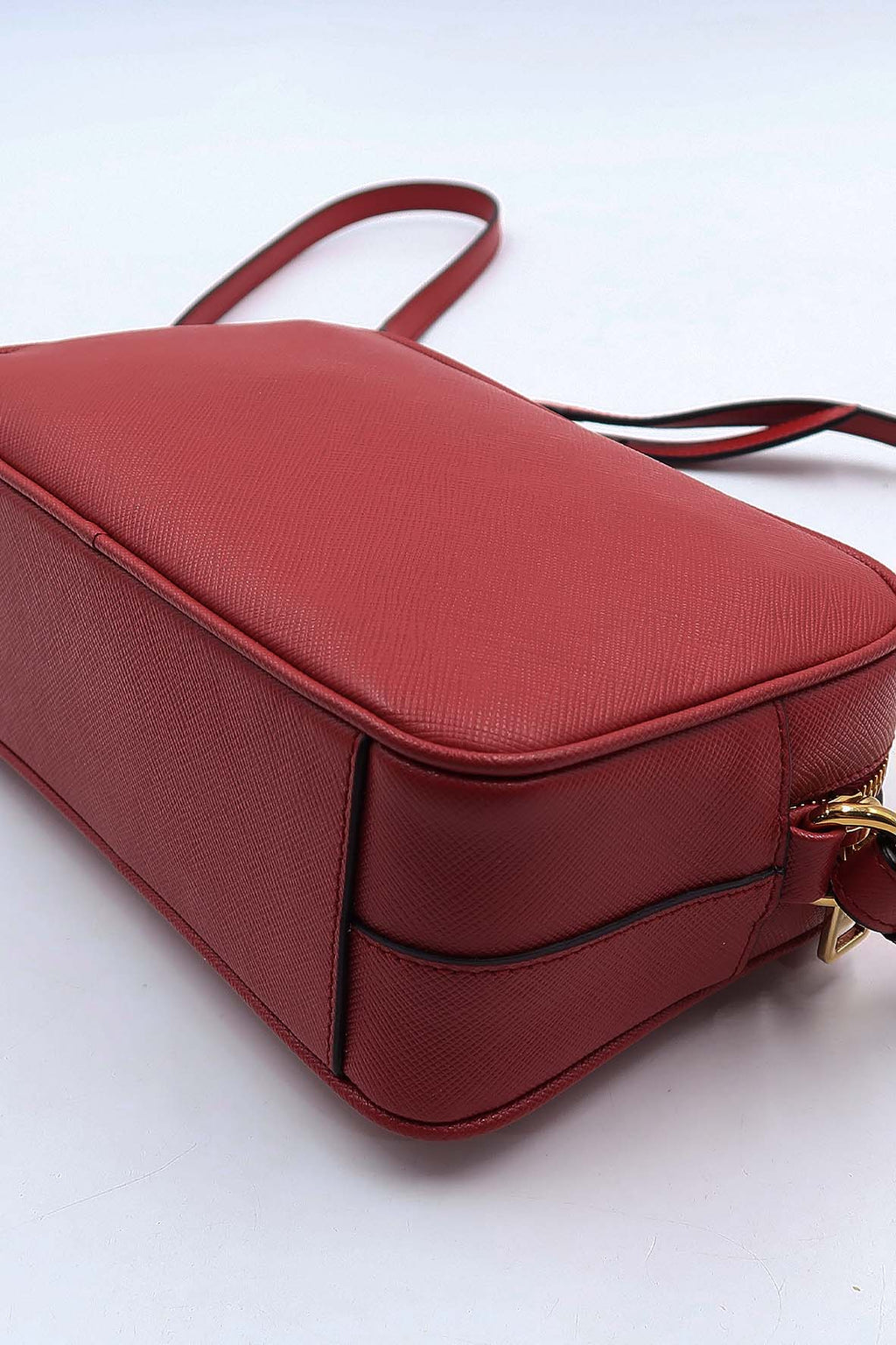 Saffiano Lux Camera Bag Fuoco