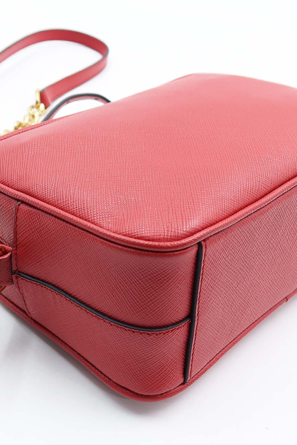 Saffiano Lux Camera Bag Fuoco