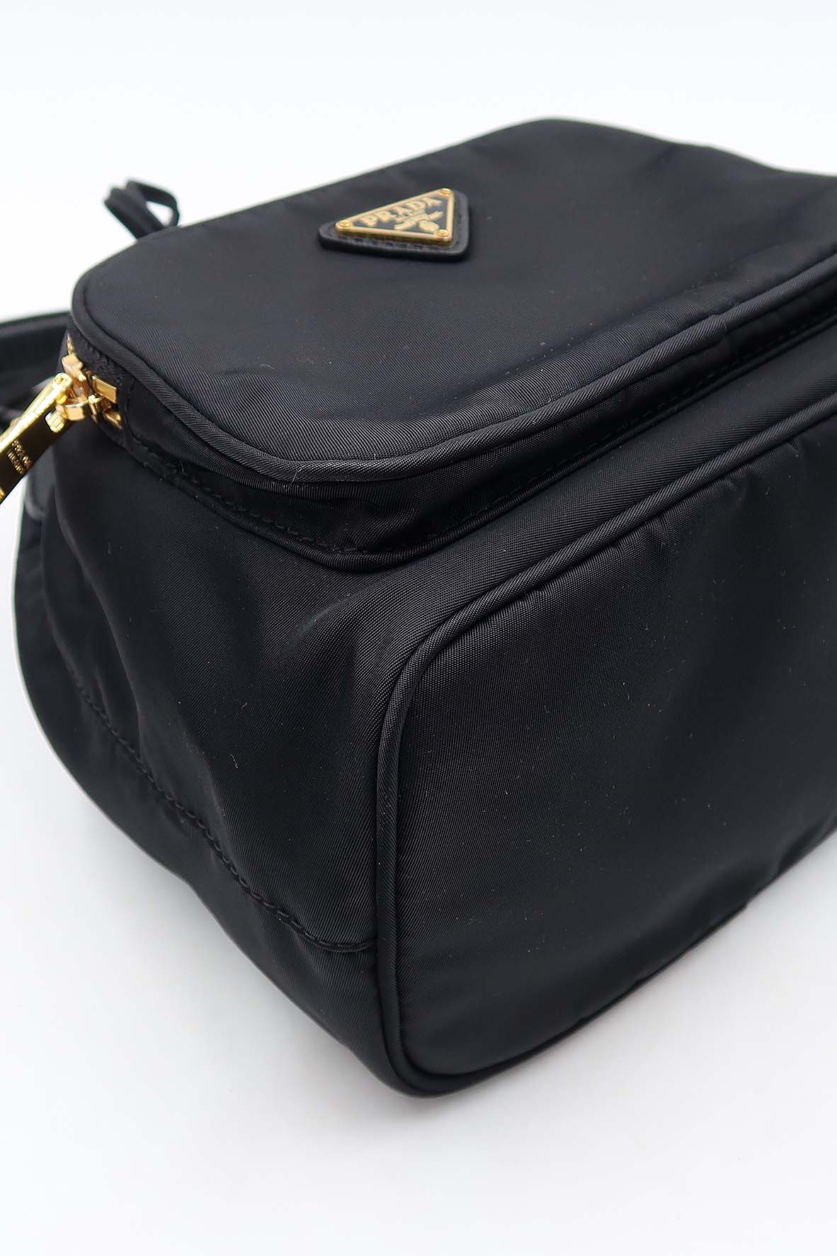Small Tessuto Duet Bucket Bag Black