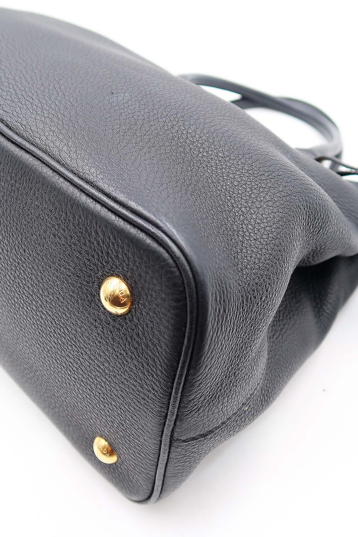 Vitello Daino Tote Bag Black