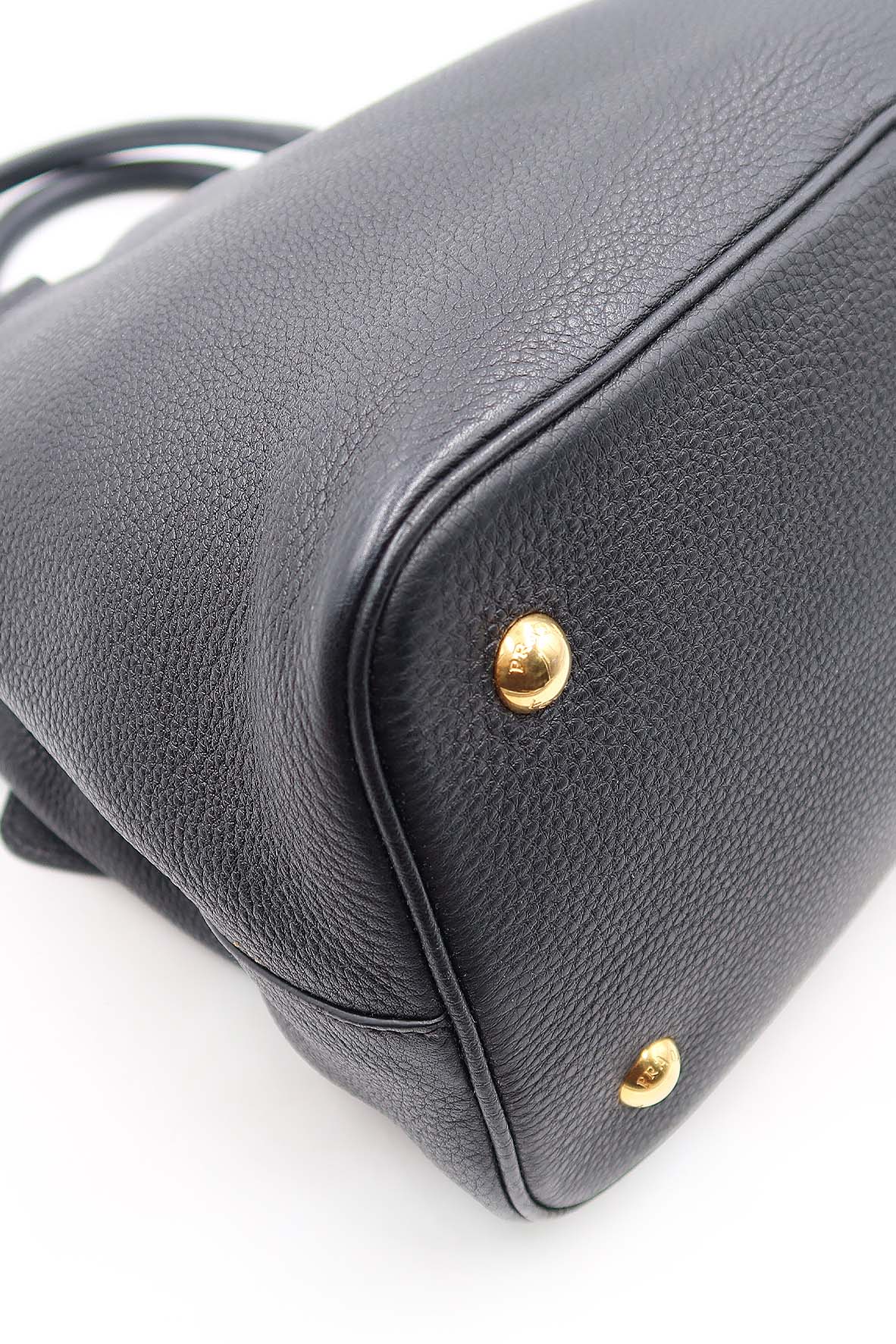 Vitello Daino Tote Bag Black