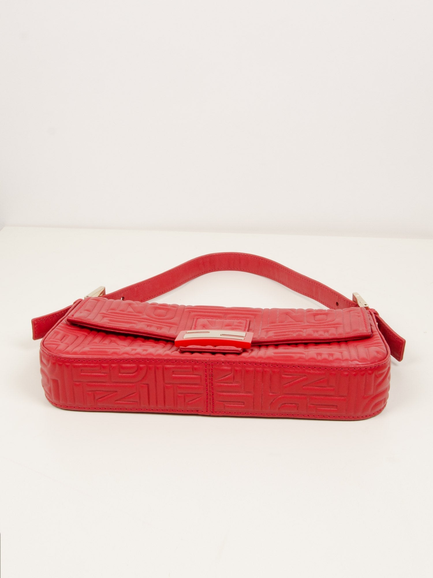 Red Vintage Re-edition 1997 Baguette