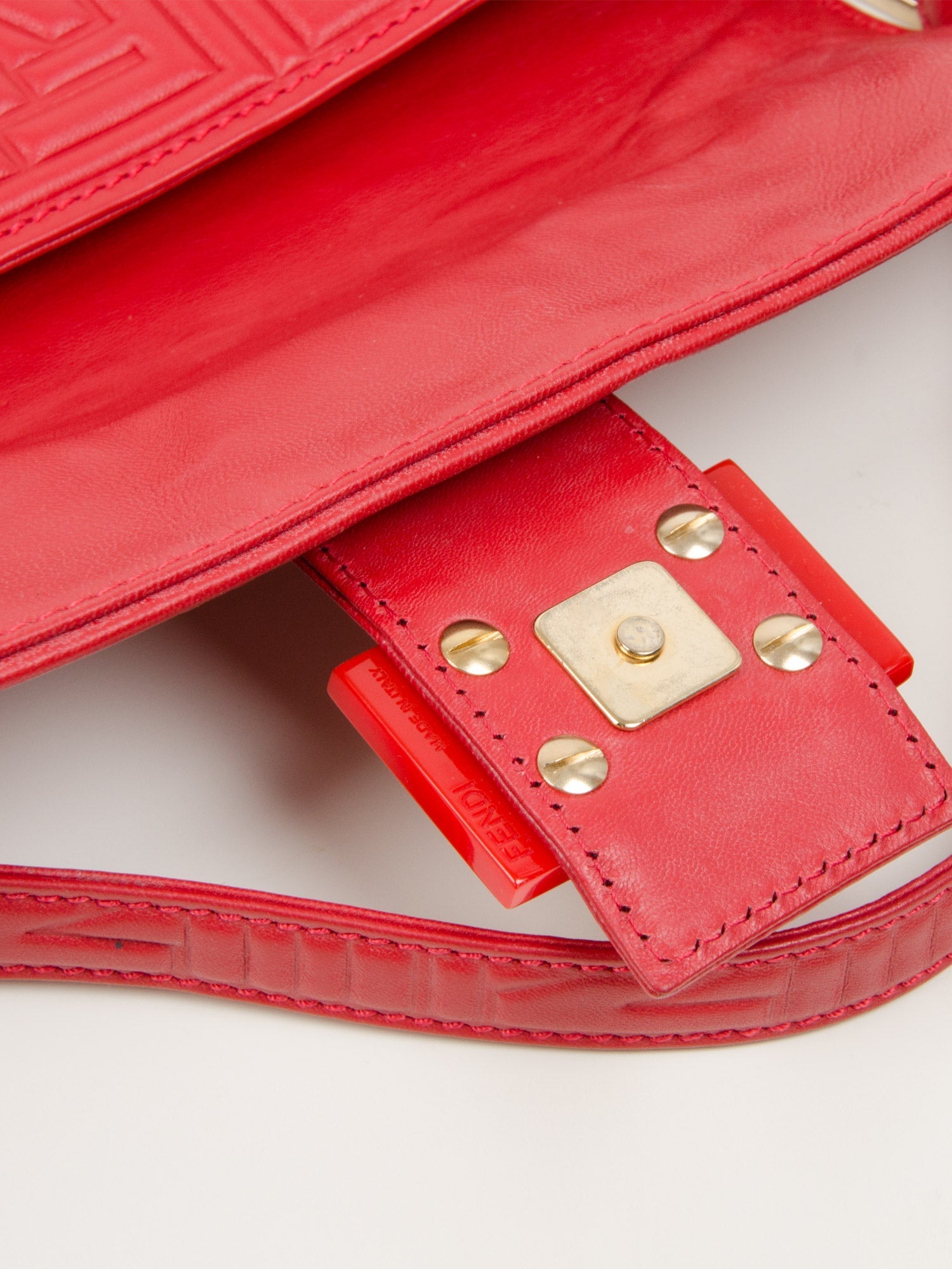 Red Vintage Re-edition 1997 Baguette