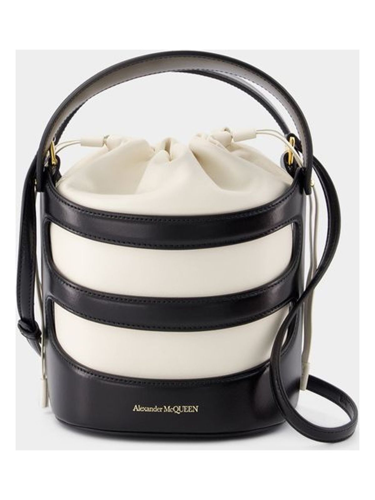 Rise Bucket Bag