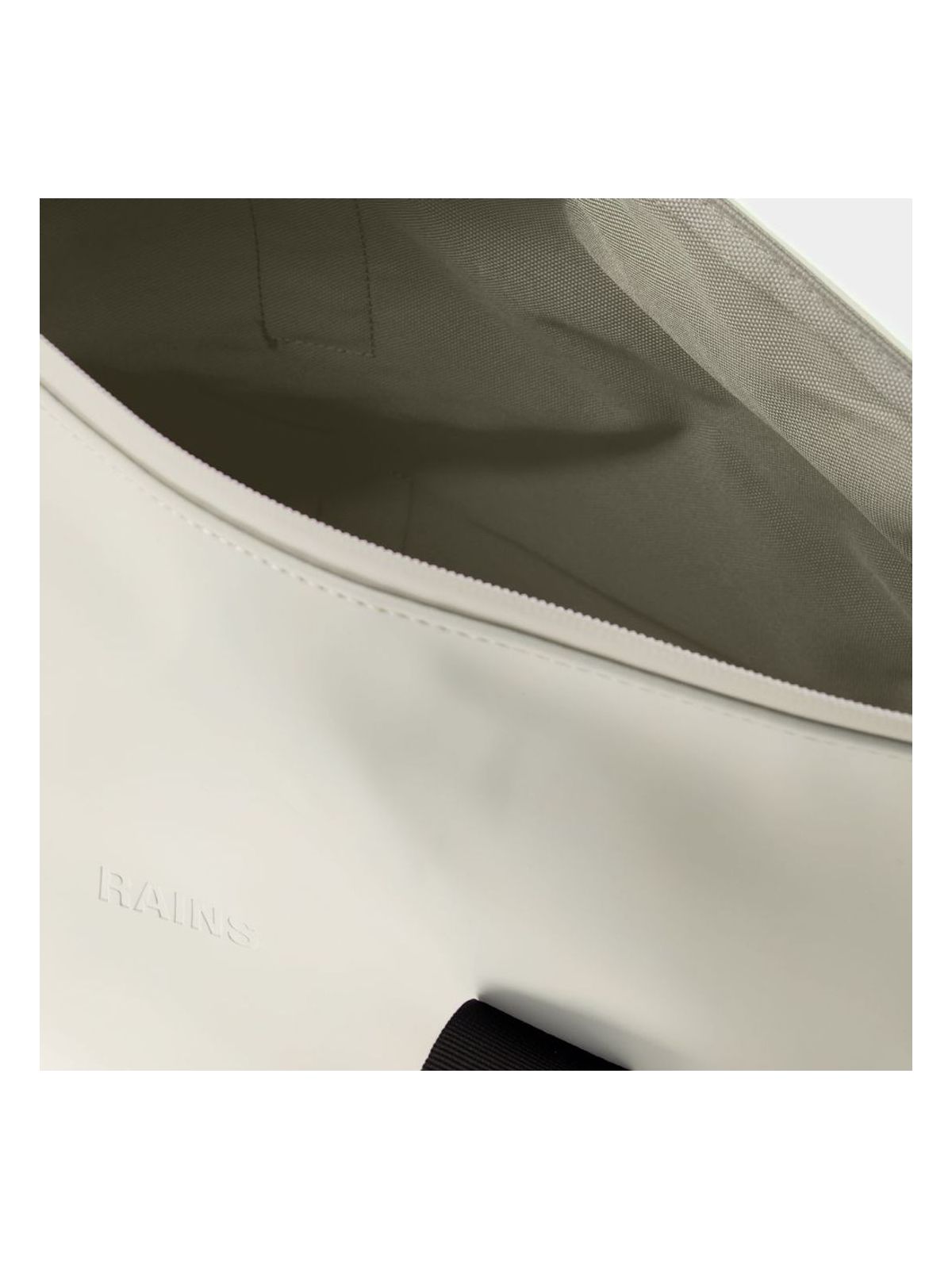 Hilo Small Travel Bag