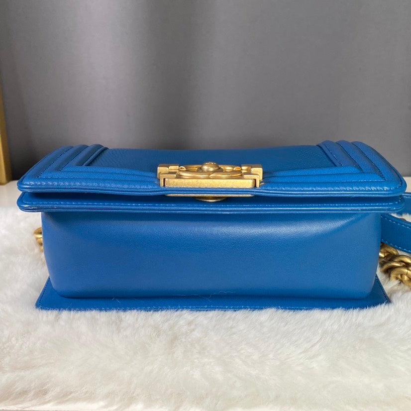 Chanel Boy Bag Blue Shoulder Bag ÃƒÂ¢Ã¢â€šÂ¬Ã¢â‚¬Å“ Preloved with Entrupy Verification