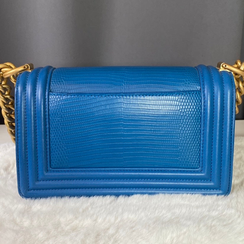Chanel Boy Bag Blue Shoulder Bag ÃƒÂ¢Ã¢â€šÂ¬Ã¢â‚¬Å“ Preloved with Entrupy Verification